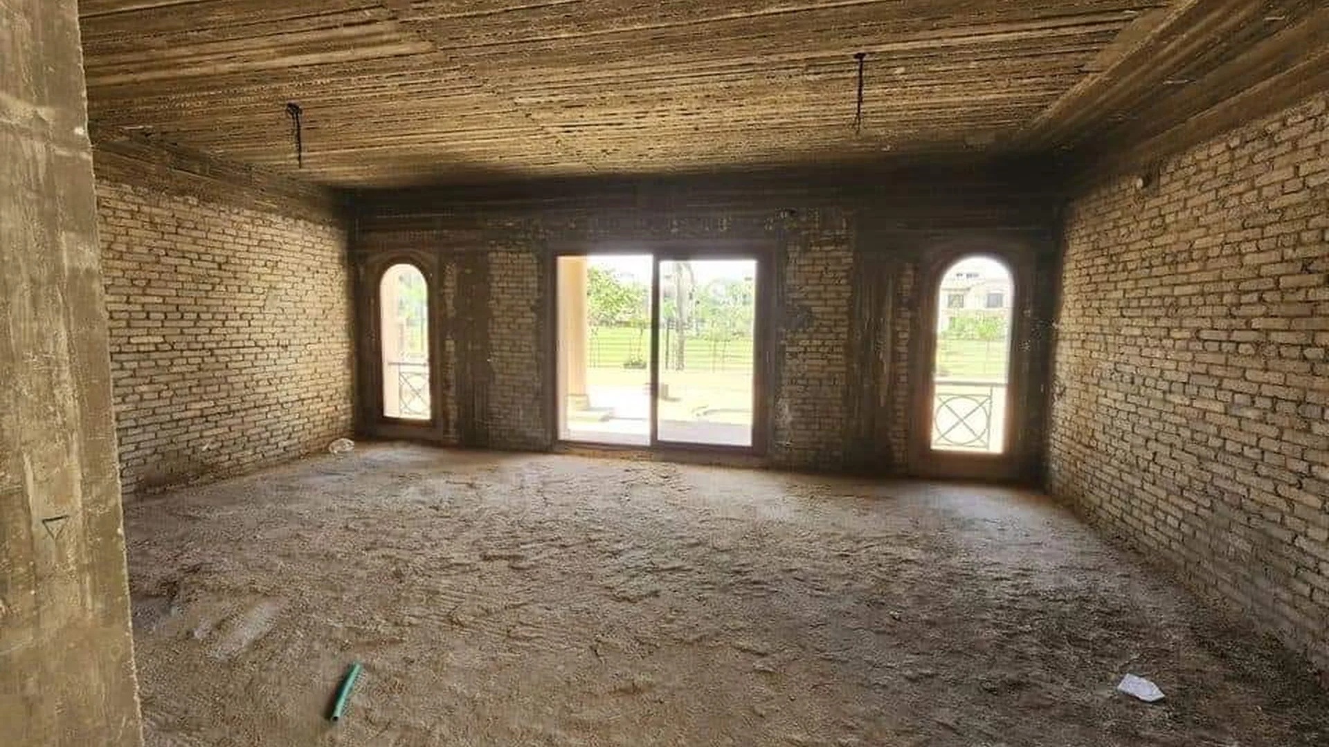 Captivating Luxury Living in Madinaty Exclusive Compound with Unique Designs and Amenities