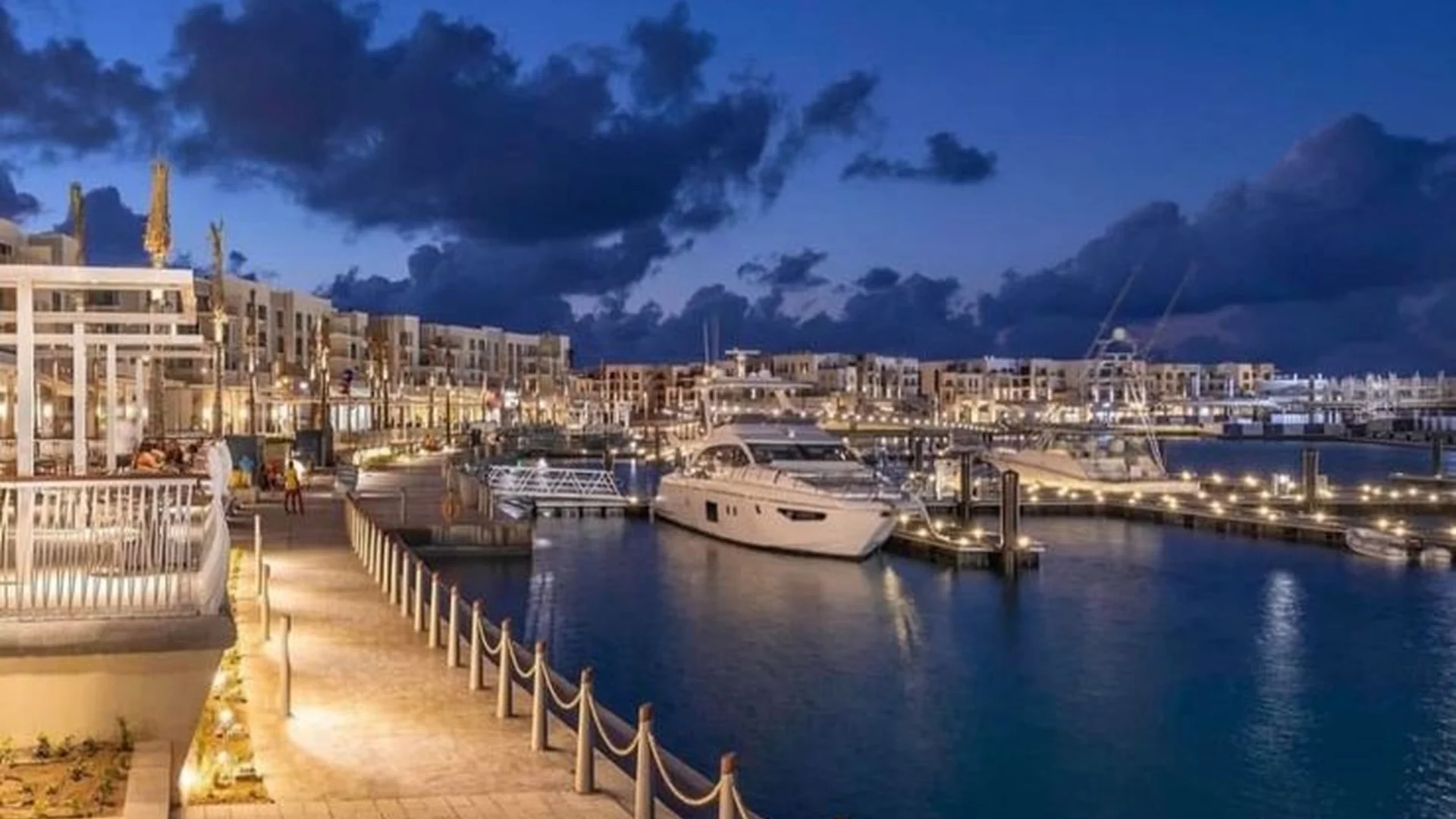 Marassi, Marina West