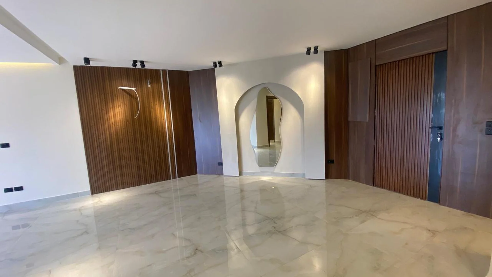 استمتع بحياة الرفاهية في هايد بارك شقة فاخرة غرفة نوم واحدة