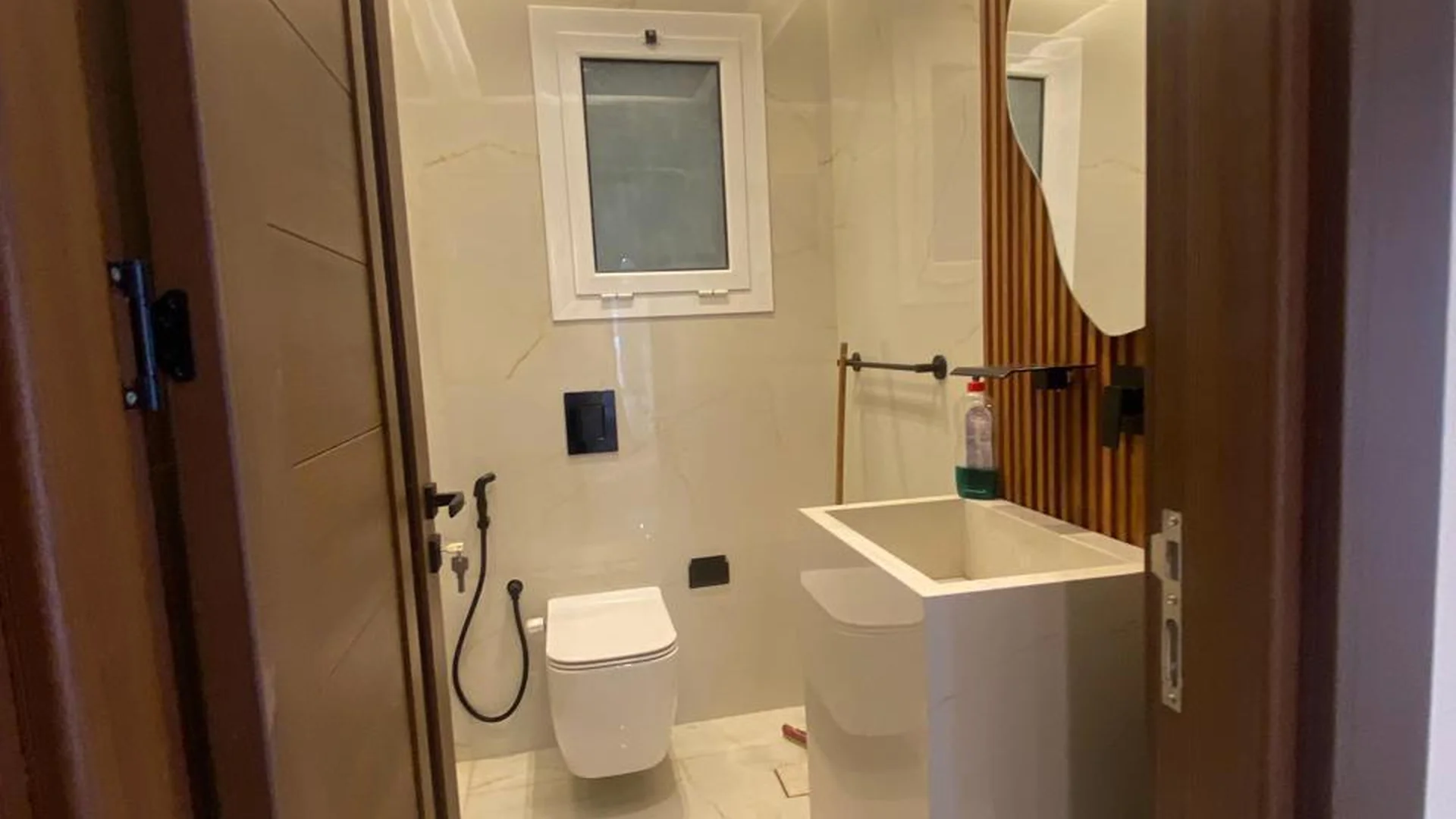 استمتع بحياة الرفاهية في هايد بارك شقة فاخرة غرفة نوم واحدة