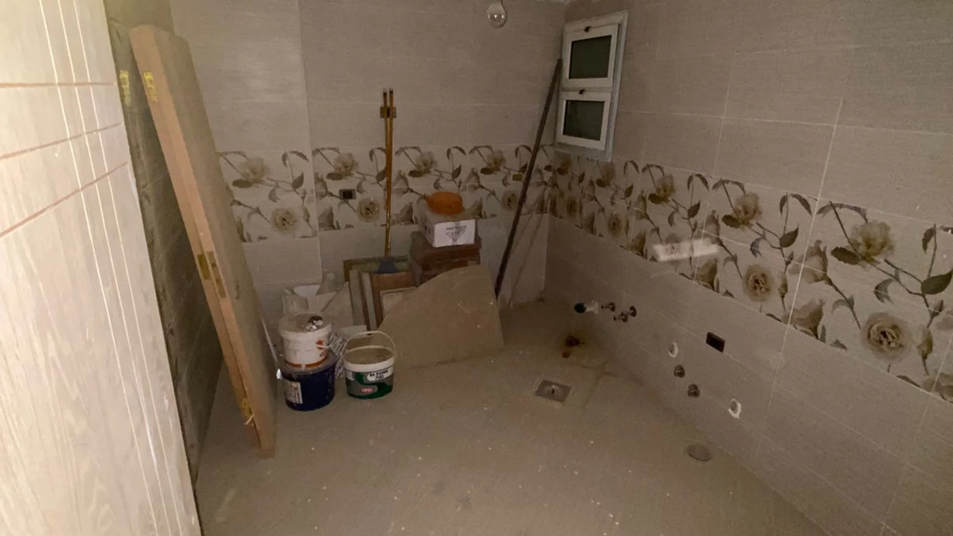 Apartment for sale, 200 sq m, fully finished, super deluxe, third floor, first gate, Hadayek Al Ahram, for 3,350,000