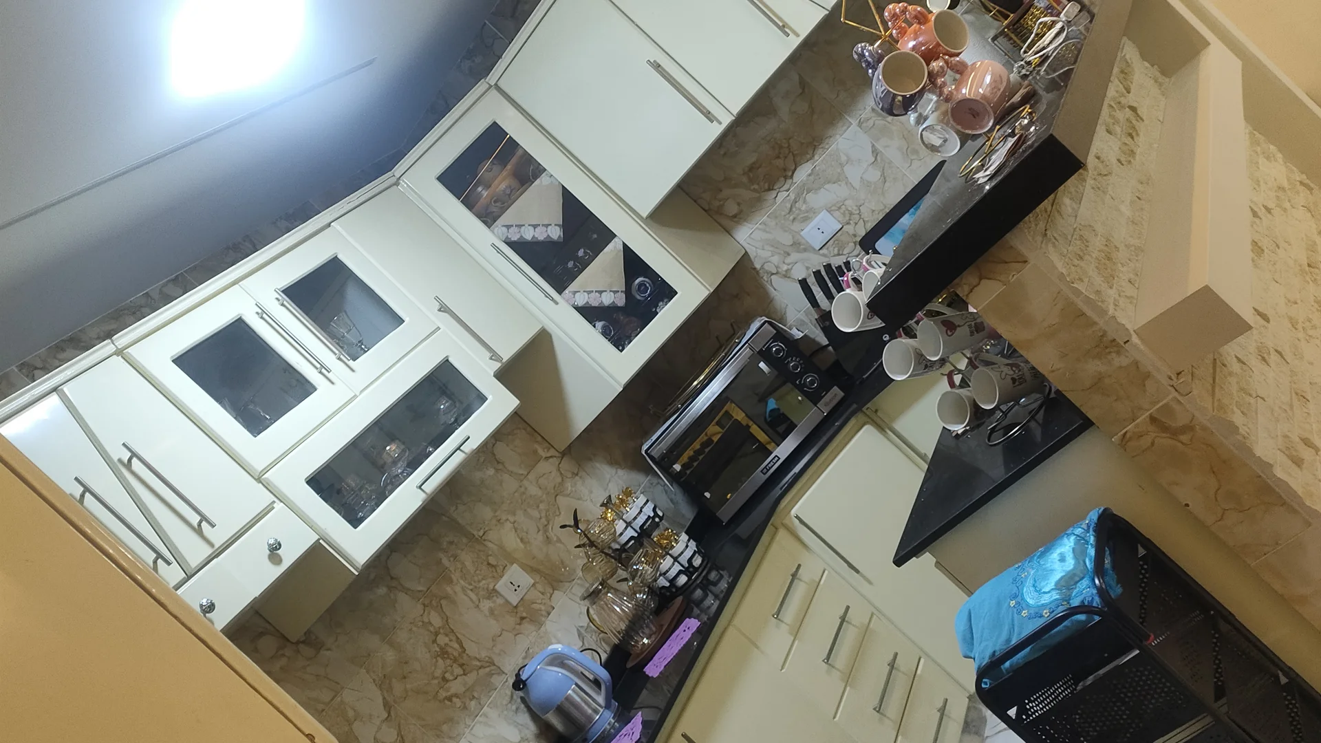 Crisp Elegance Awaits in Mariouteya Tunnel Luxury 3 Bedroom Compound with Unique Designs