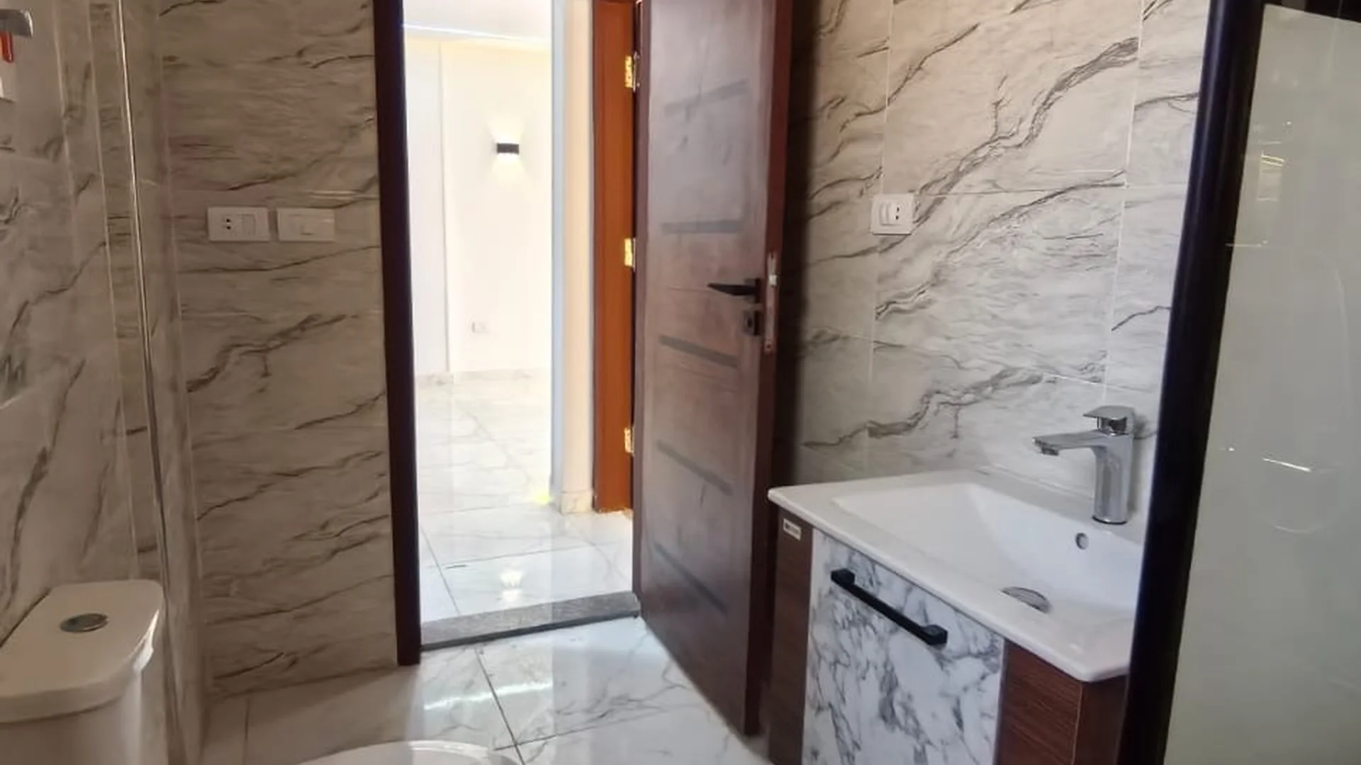 Spacious Luxury Living at Degla Palms Unique Designs and Exclusive Amenities Await