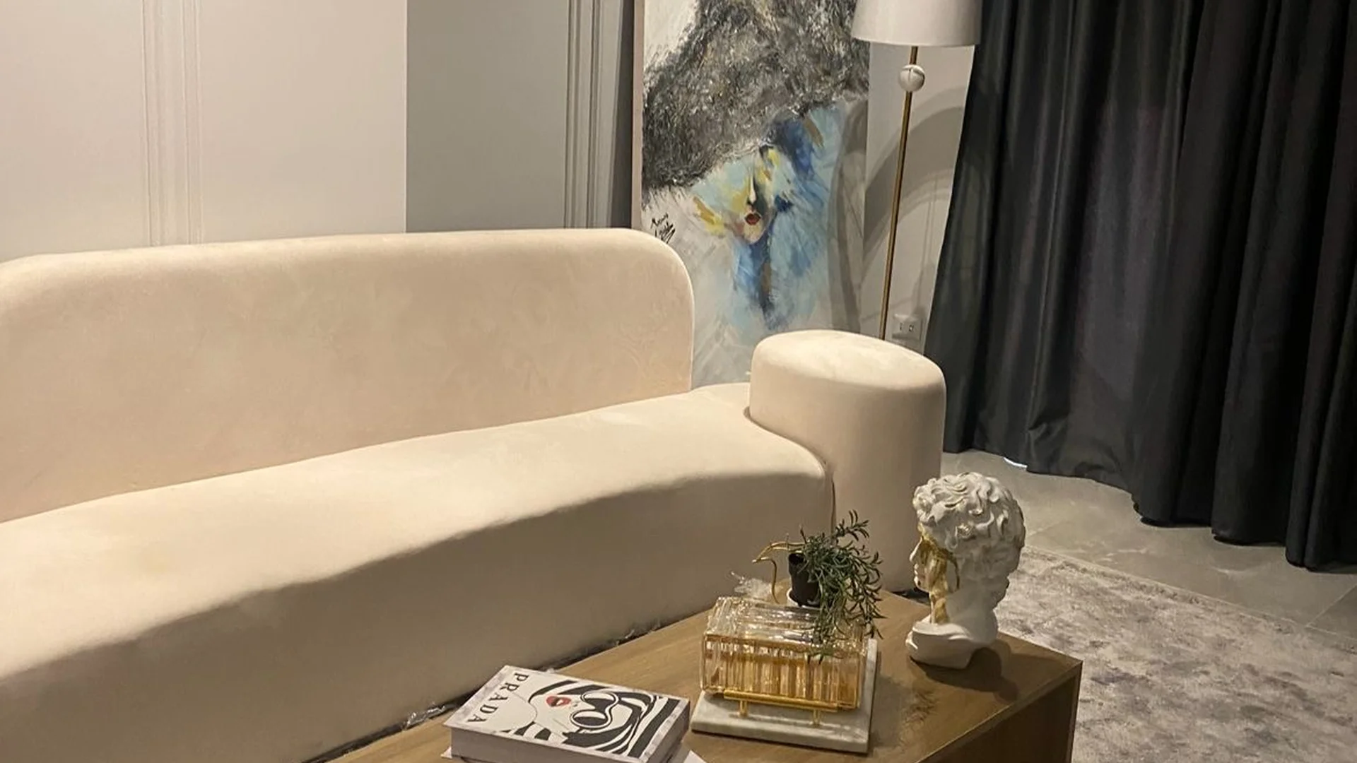 apartment for sale with furniture